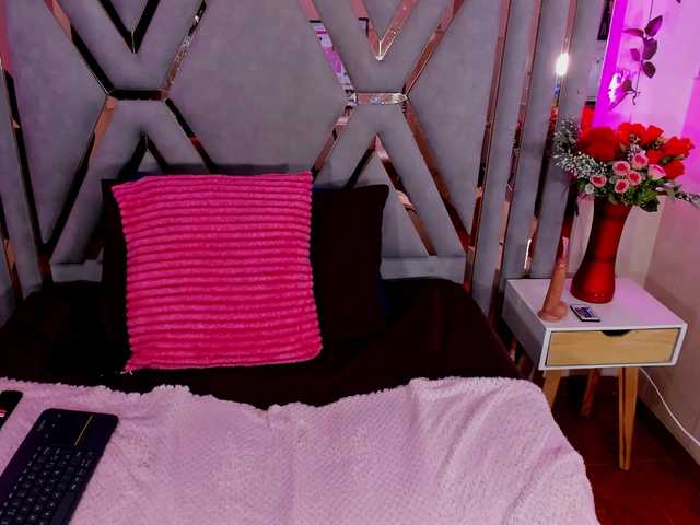 aba-sornyy live cam on BongaCams