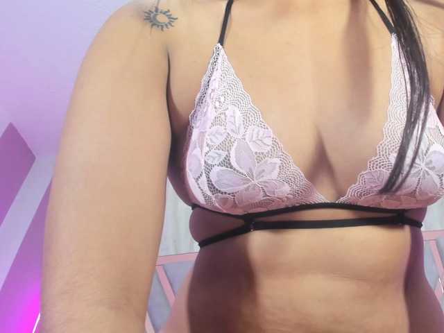 aba-sornyy live cam on BongaCams