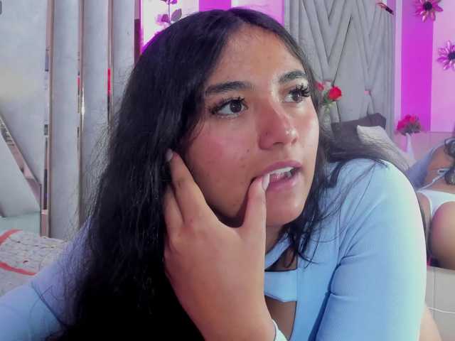 aba-sornyy live cam on BongaCams
