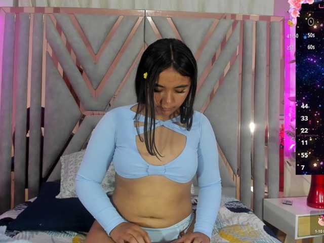 aba-sornyy live cam on BongaCams