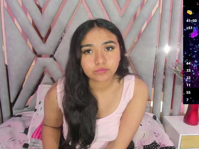 aba-sornyy live cam on BongaCams