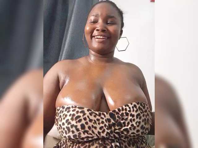 RiaRina live cam on BongaCams