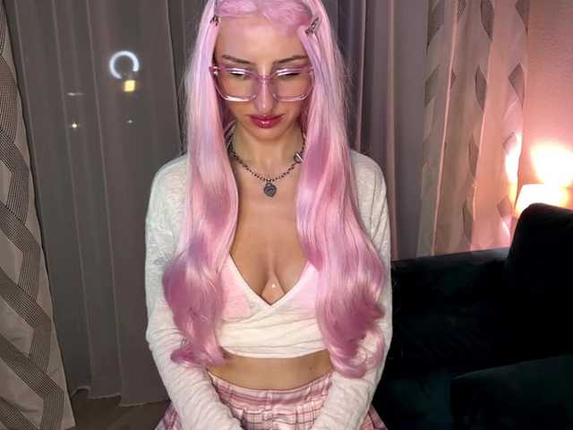 MistOnori live cam on BongaCams