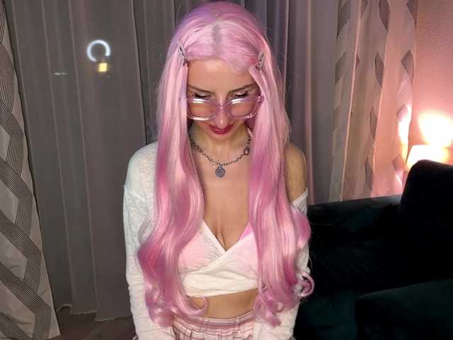 MistOnori live cam on BongaCams