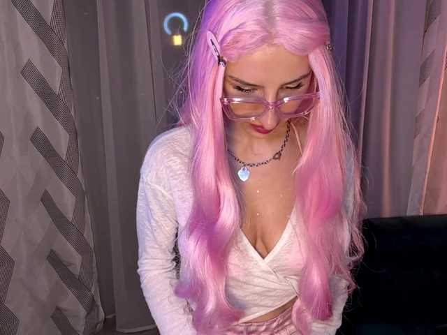 MistOnori live cam on BongaCams