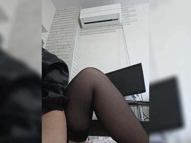 Nilofirsta, en vivo ahora en BongaCams