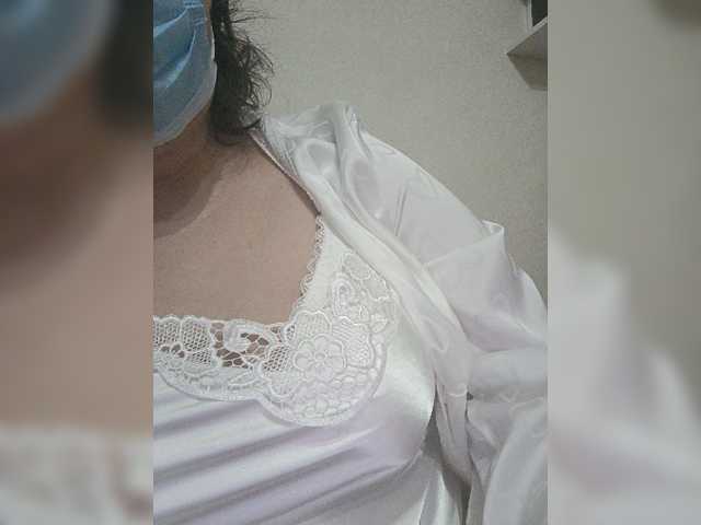 Nilofirsta live cam on BongaCams
