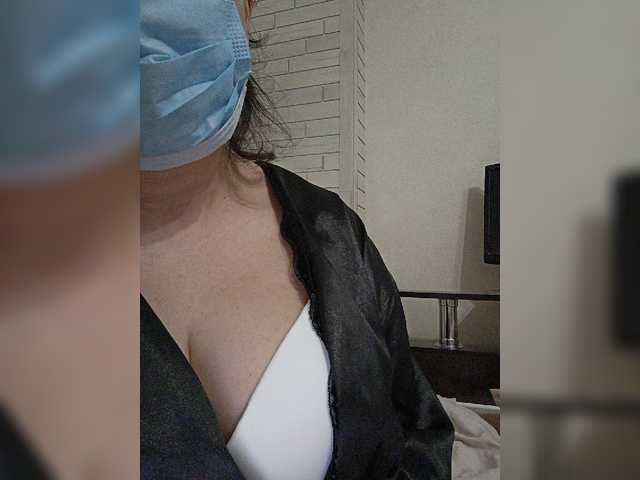 Nilofirsta live cam on BongaCams