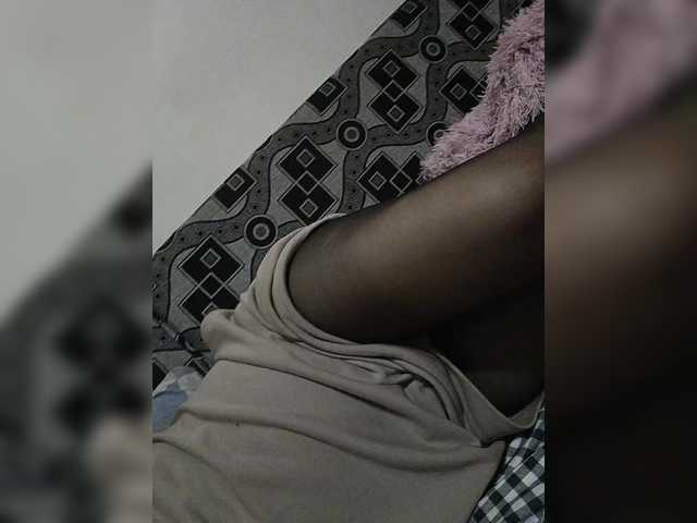Nilofirsta live cam on BongaCams