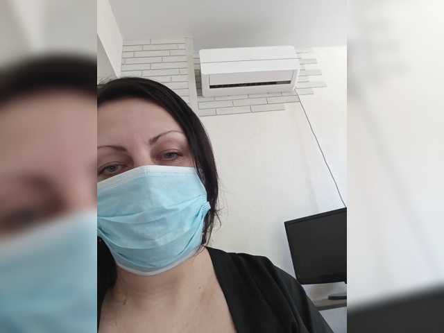 Nilofirsta live cam on BongaCams