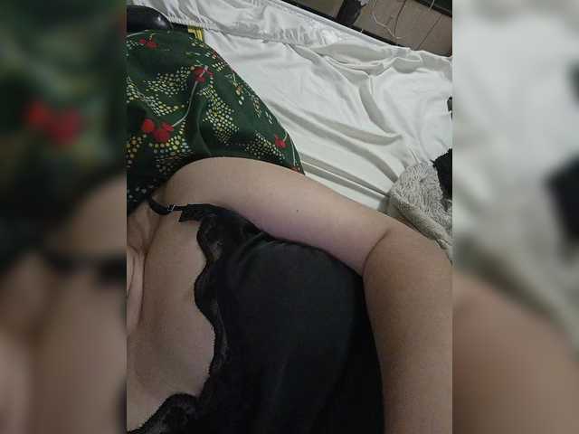 Nilofirsta live cam on BongaCams