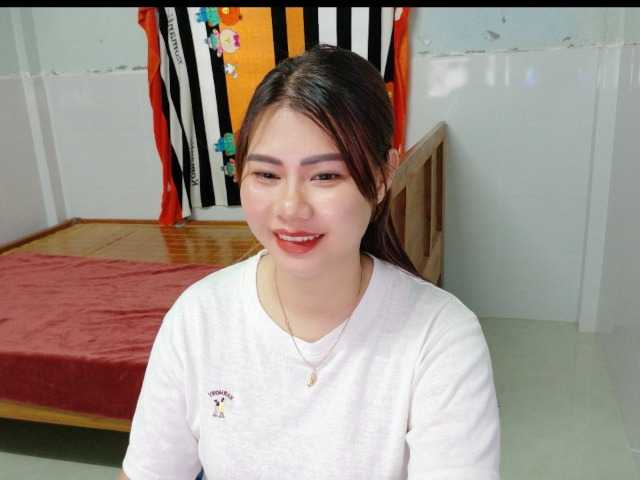Lisahot69 webcam bongacams model stream image