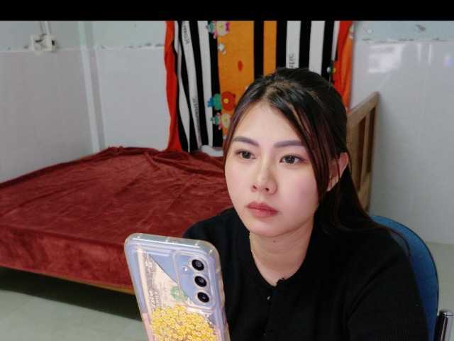 Lisahot69 live cam on BongaCams