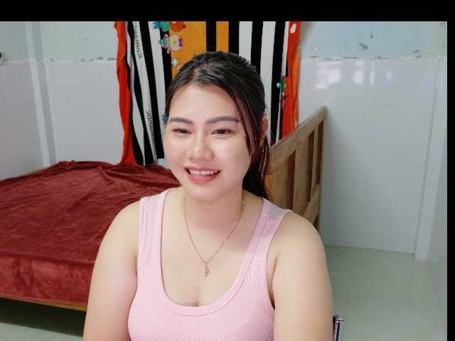 Lisahot69 live cam on BongaCams