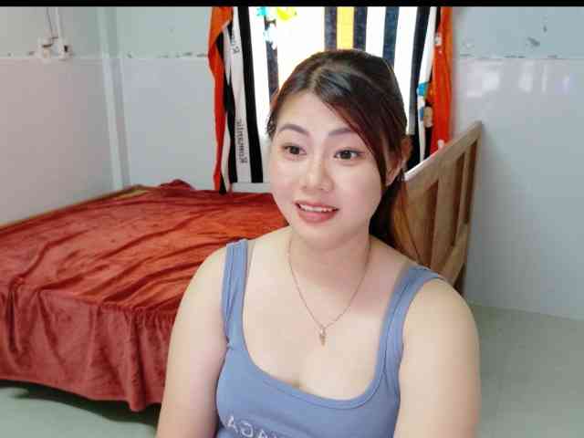 Lisahot69 webcam