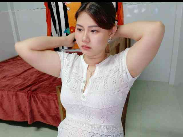 Lisahot69 webcam