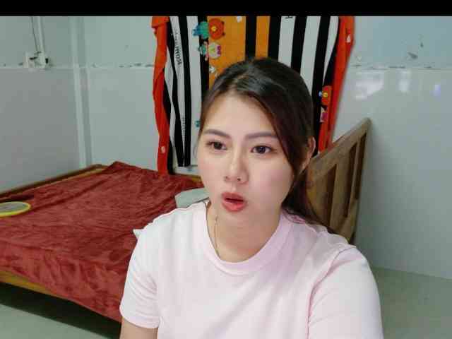 Lisahot69 webcam