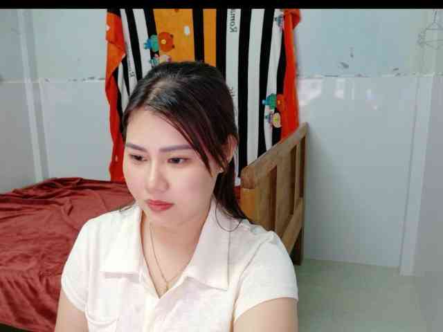 Lisahot69 webcam