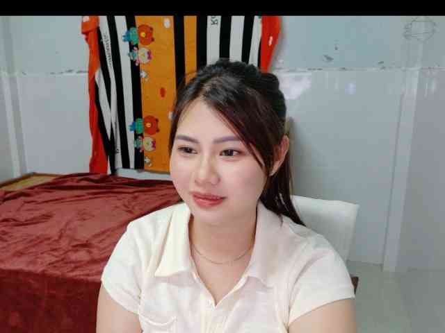 Lisahot69 webcam