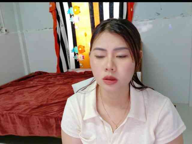 Lisahot69 webcam