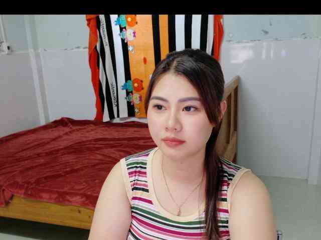 Lisahot69 webcam