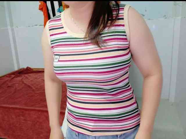 Lisahot69 webcam