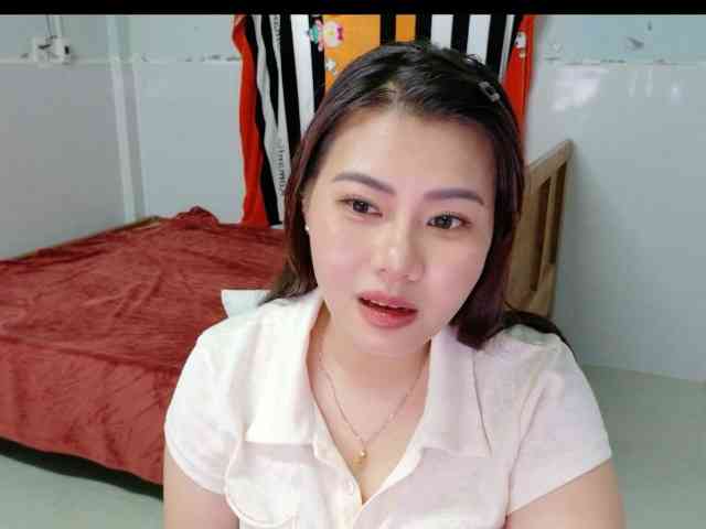 Lisahot69 webcam