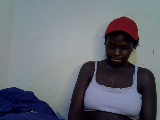 African-qeen1 live cam on BongaCams