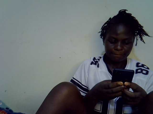 African-qeen1 live cam on BongaCams