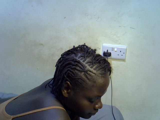 African-qeen1 live cam on BongaCams