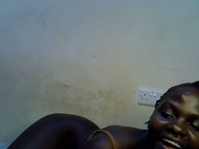 African-qeen1