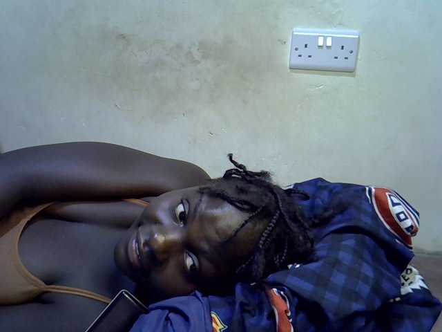 African-qeen1 live cam on BongaCams