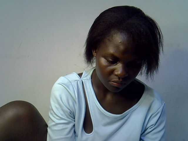 African-qeen1 live cam on BongaCams