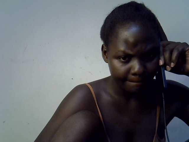 African-qeen1 live cam on BongaCams