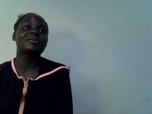 African-qeen1 live cam on BongaCams