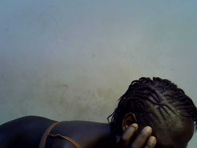 African-qeen1 live cam on BongaCams