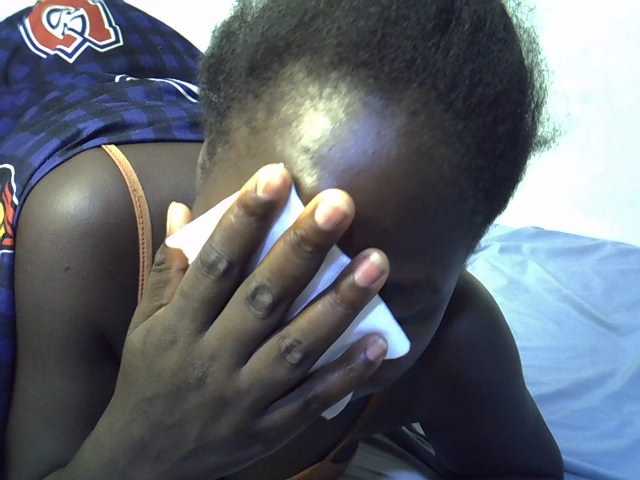 African-qeen1 live cam on BongaCams