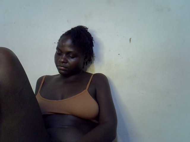 African-qeen1 live cam on BongaCams