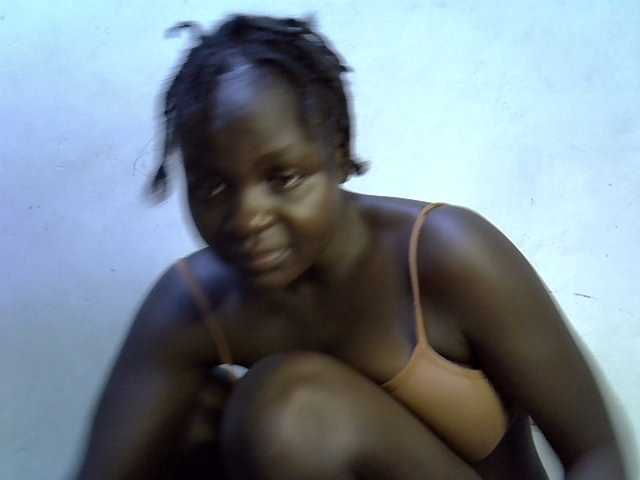 African-qeen1 live cam on BongaCams