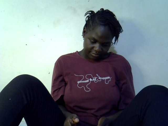 African-qeen1 live cam on BongaCams