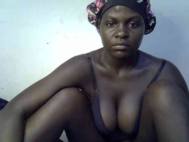 Model: African-qeen1