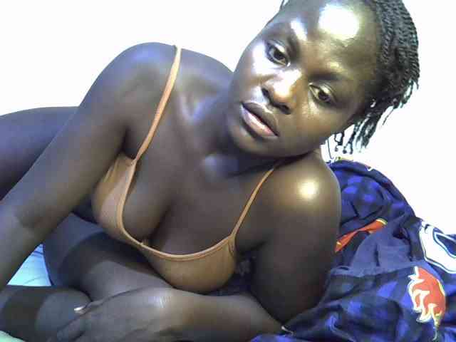 African-qeen1 webcam