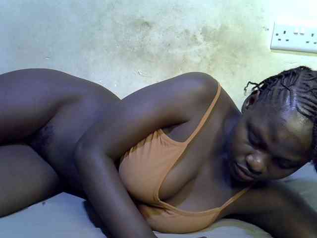 African-qeen1 webcam
