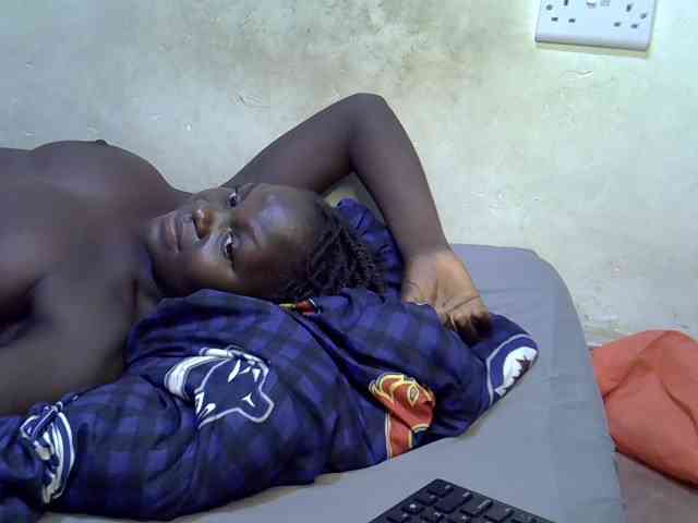 African-qeen1 webcam