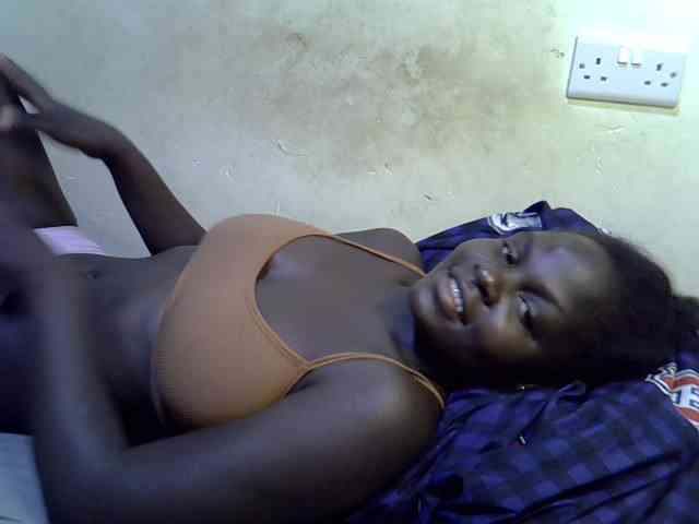 African-qeen1 webcam