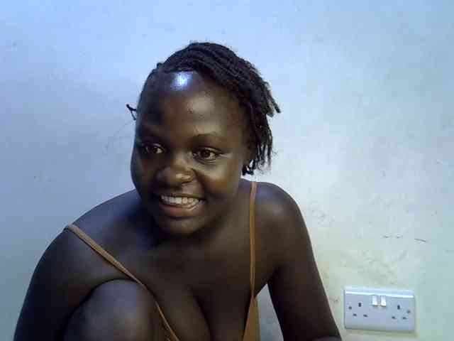 African-qeen1 webcam
