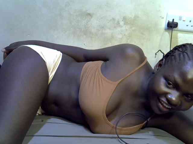 African-qeen1 webcam