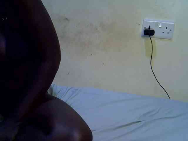 African-qeen1 webcam