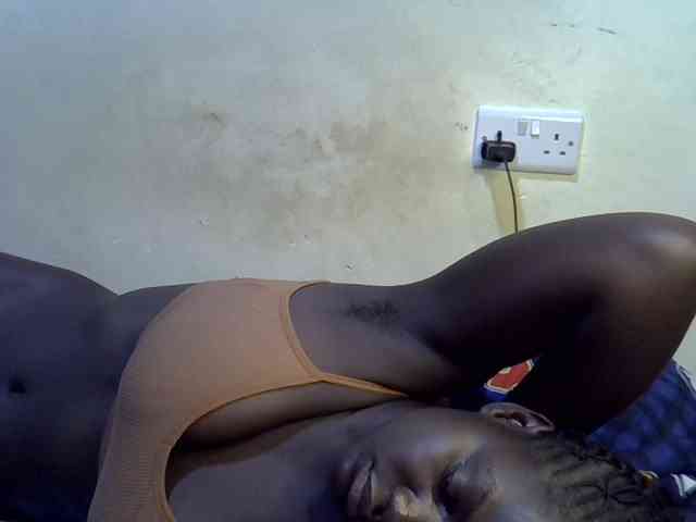 African-qeen1 webcam