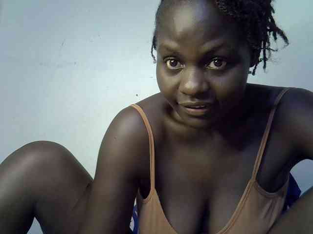 African-qeen1 webcam